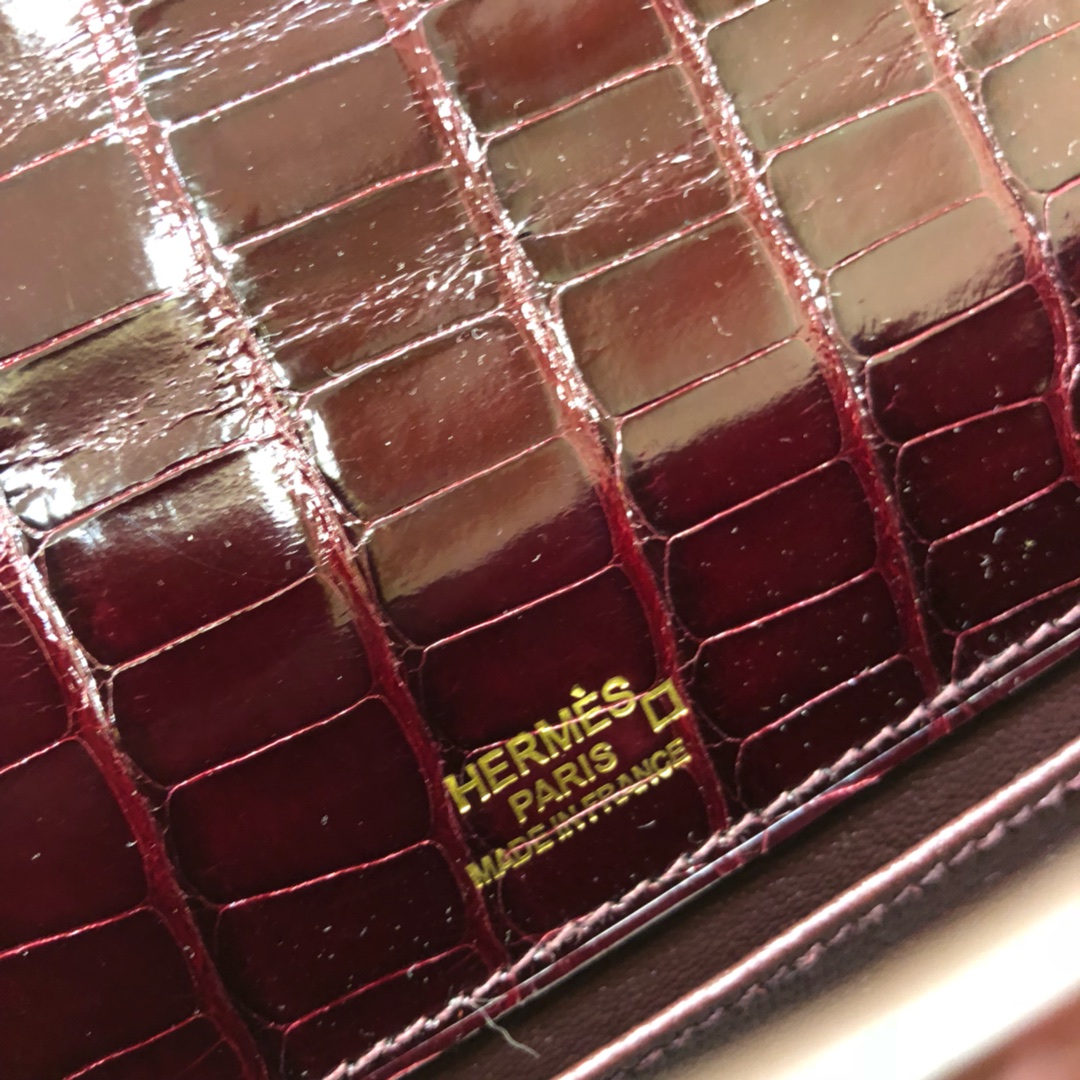 에르메스 미니 켈리백22 버건디 금장 샤이니 악어가죽